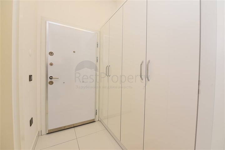 مشروع استثماري : من شركة البناء مباشرة في وسط ألانيا