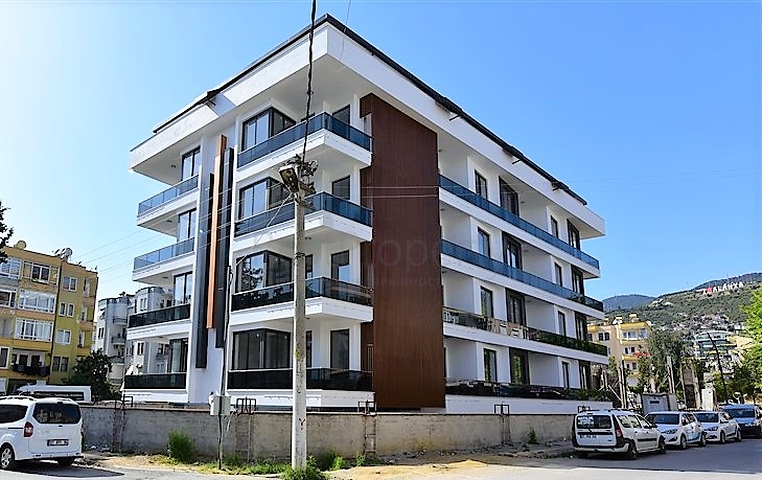 مشروع استثماري : من شركة البناء مباشرة في وسط ألانيا