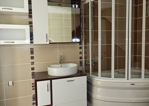 شقة واسعة قريبة من البحر