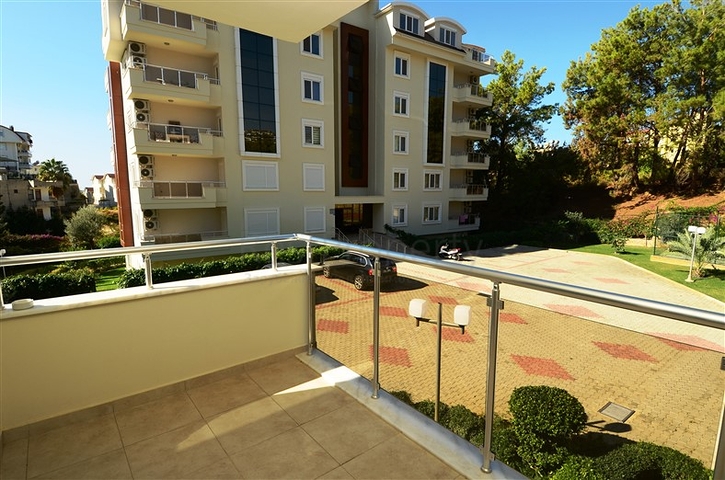 شقة في مجمع فاخر في الانيا