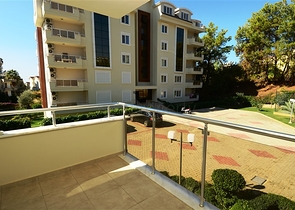 شقة في مجمع فاخر في الانيا