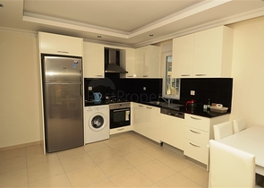 شقة في مجمع فاخر في الانيا