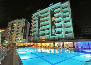 شقة في مجمع فاخر في الانيا