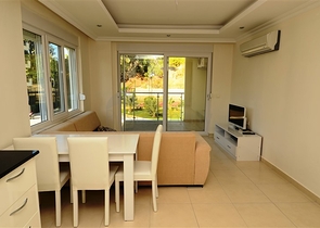 شقة في مجمع فاخر في الانيا