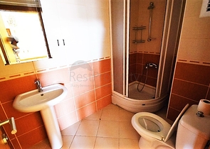 شقة بينتهاوس ثلاث غرف و صالة