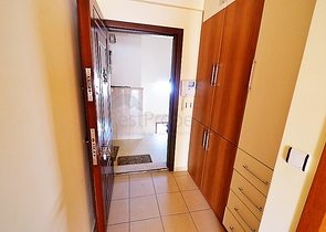 شقة بينتهاوس ثلاث غرف و صالة