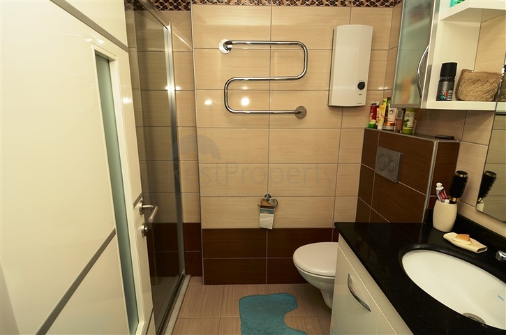 شقة غرفتين و صالة في مجمع فاخر