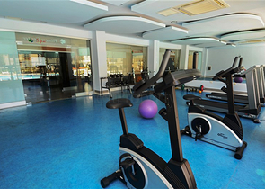 شقة غرفتين و صالة في مجمع فاخر