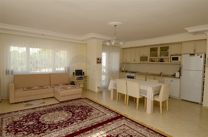 شقة غرفتين و صالة في توسمور - الانيا