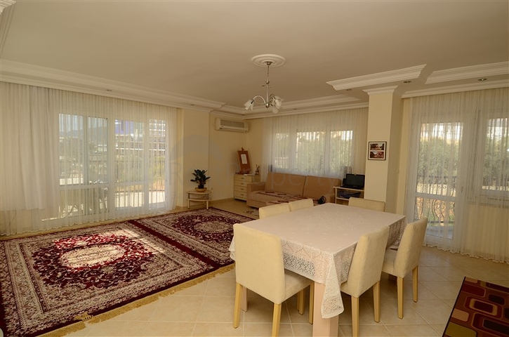 شقة غرفتين و صالة في توسمور - الانيا