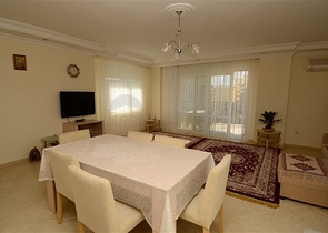 شقة غرفتين و صالة في توسمور - الانيا