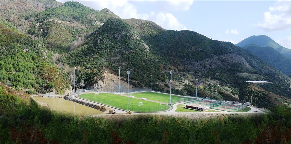 شقة فاخرة باطلالة على البحر