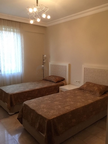 شقة فاخرة باطلالة على البحر