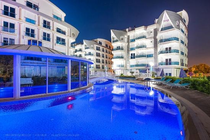 شقة مفروشة في مجمع مميزز في انطاليا