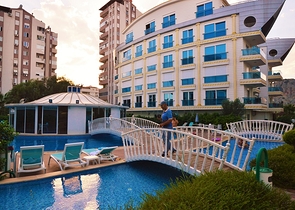 شقة مفروشة في مجمع مميزز في انطاليا