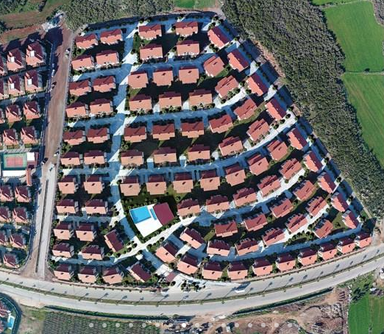 فيلات فاخرة قيد الانشاء في انطاليا