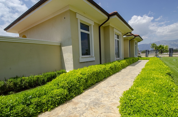 فيلات فاخرة في مجمع مميز