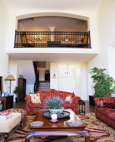 فيلات فاخرة في مجمع مميز