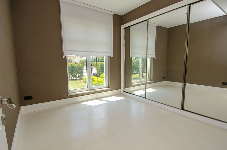 فيلات فاخرة في مجمع مميز