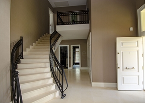 فيلات فاخرة في مجمع مميز