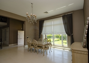 فيلات فاخرة في مجمع مميز