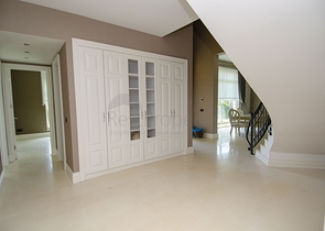 فيلات فاخرة في مجمع مميز