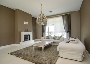 فيلات فاخرة في مجمع مميز