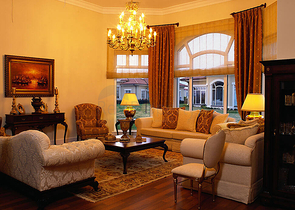 فيلات فاخرة في مجمع مميز