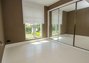 فيلات فاخرة في مجمع مميز