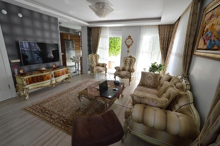 شقة بينتهاوس فاخرة في انطاليا