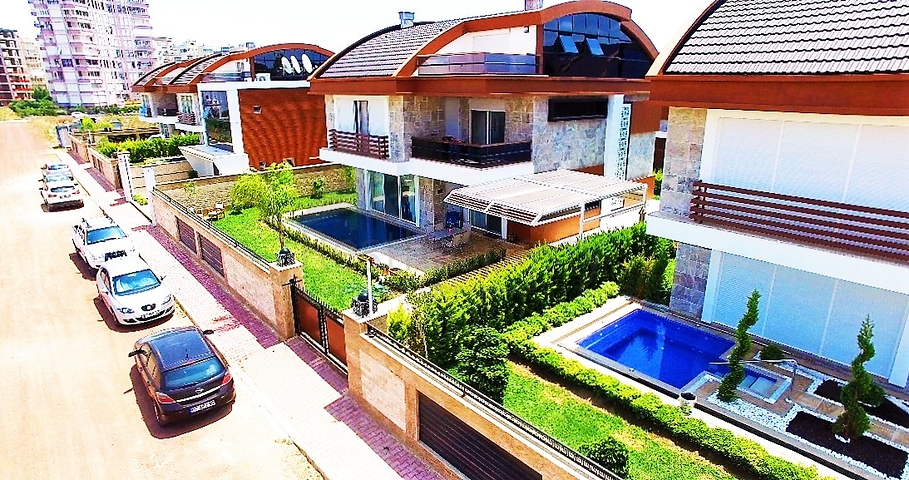 فيلا فاخرة في انطاليا