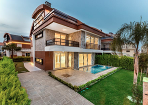 فيلا فاخرة في انطاليا