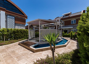 فيلا فاخرة في انطاليا