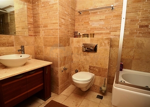 شقق باطلالة جبلية في مجمع فاخر