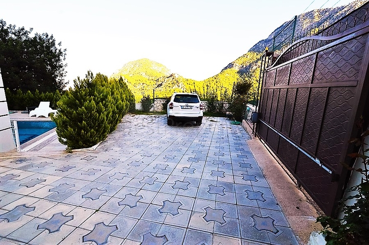 فيلات فاخرة في انطاليا