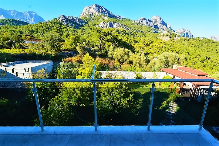 فيلات فاخرة في انطاليا