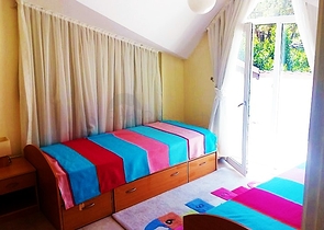 شقة دوبلكس مفروشة في كيمير