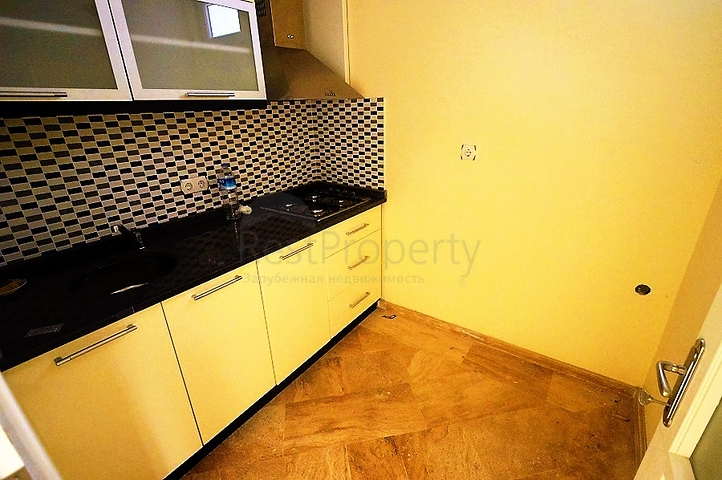 محل تجاري في كونيالتي - انطاليا