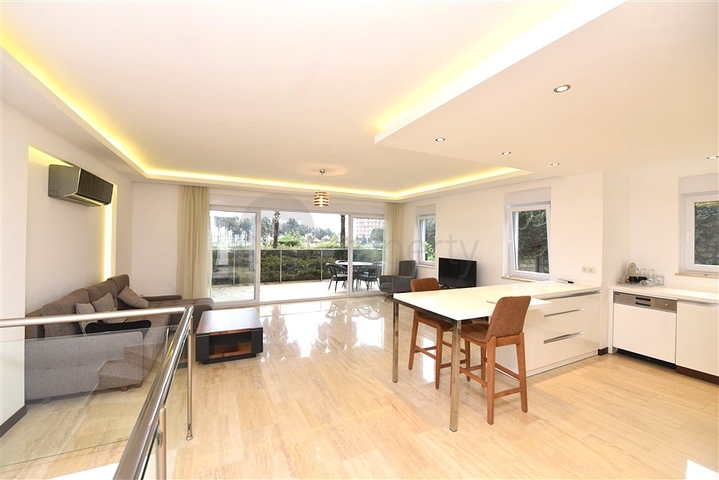 شقة بينتهاوس في مجمع مميز