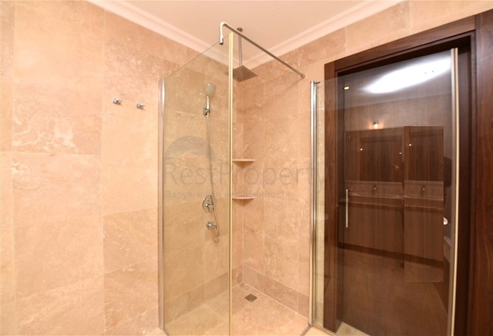 شقة بينتهاوس في مجمع مميز