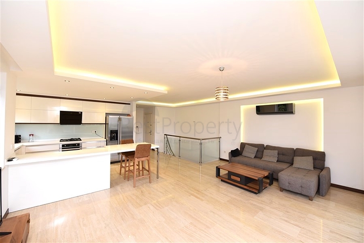 شقة بينتهاوس في مجمع مميز