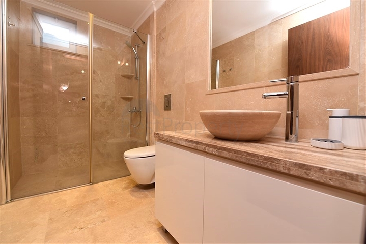 شقة بينتهاوس في مجمع مميز