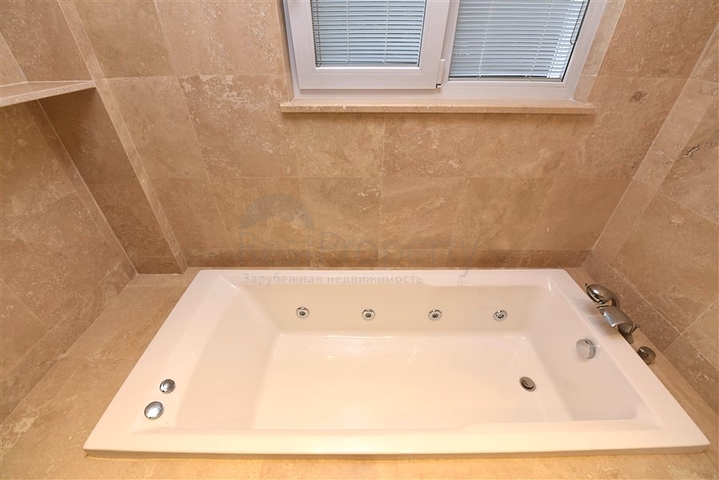 شقة بينتهاوس في مجمع مميز