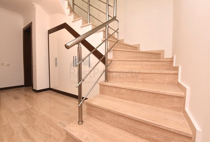 شقة بينتهاوس في مجمع مميز