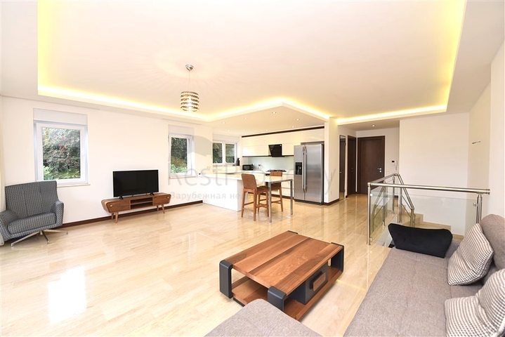 شقة بينتهاوس في مجمع مميز