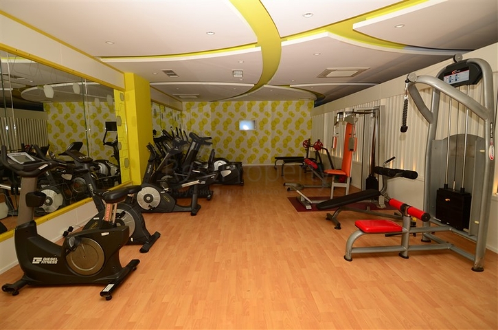 شقة في مجمع فاخر في وسط الانيا