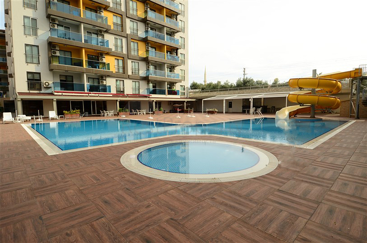 شقة في مجمع فاخر في وسط الانيا