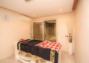 شقة في مجمع فاخر في وسط الانيا