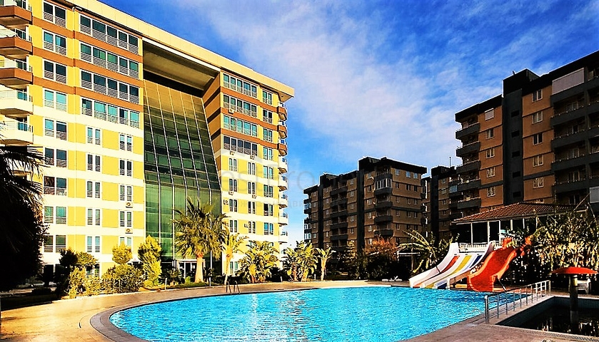 شقة في مجمع مميز في انطاليا