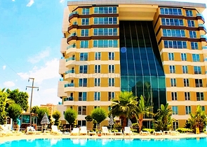 شقة في مجمع مميز في انطاليا